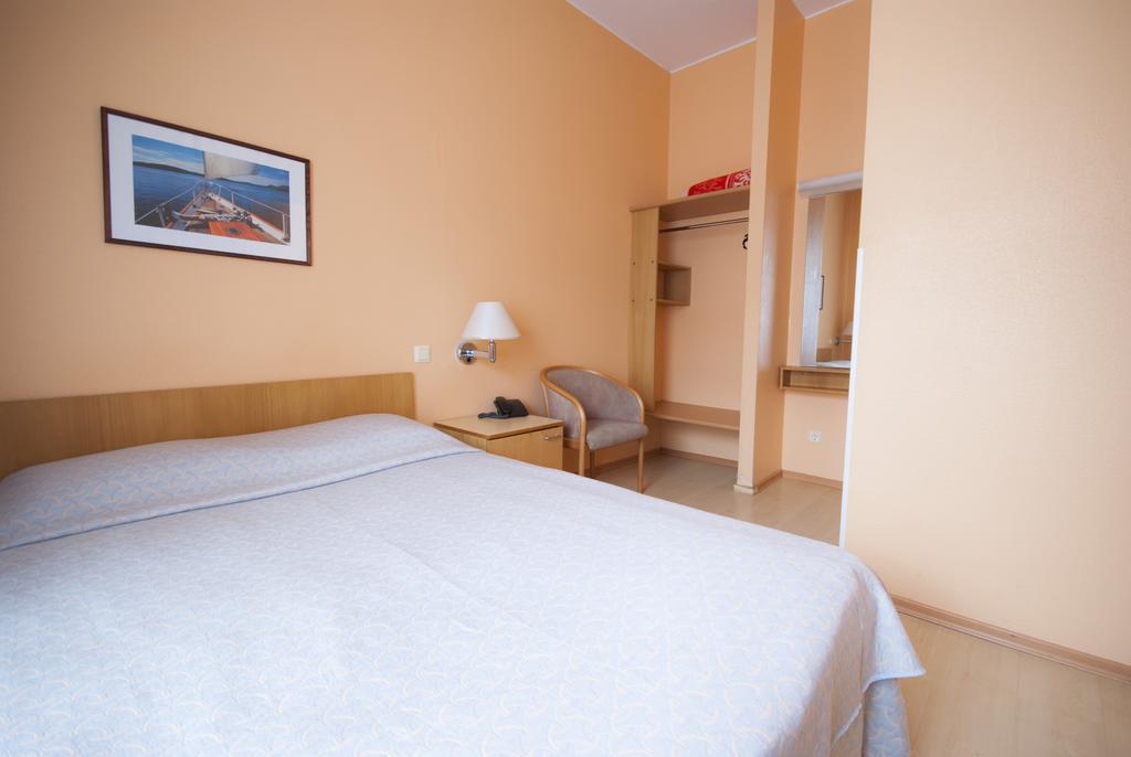 Tatari 53 Hotel Tallinn Exterior foto