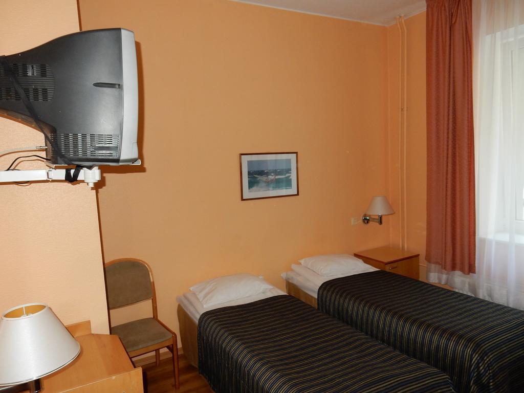 Tatari 53 Hotel Tallinn Exterior foto