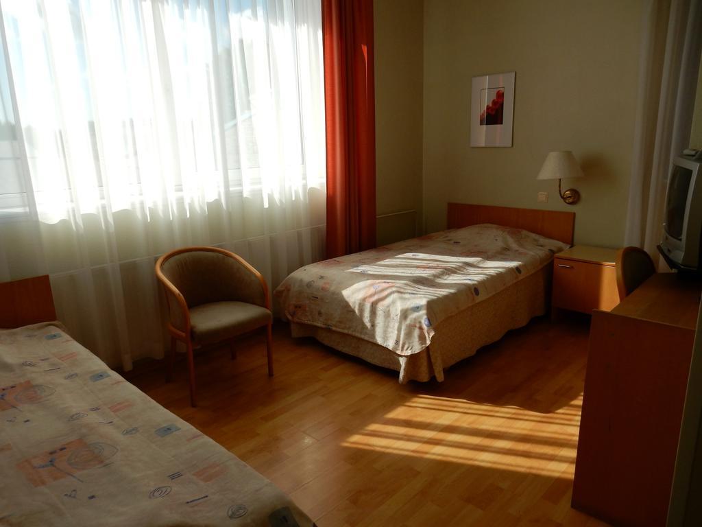 Tatari 53 Hotel Tallinn Exterior foto